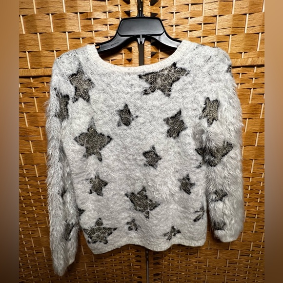 Chelsea & Theodore star sweater - Picture 4 of 4